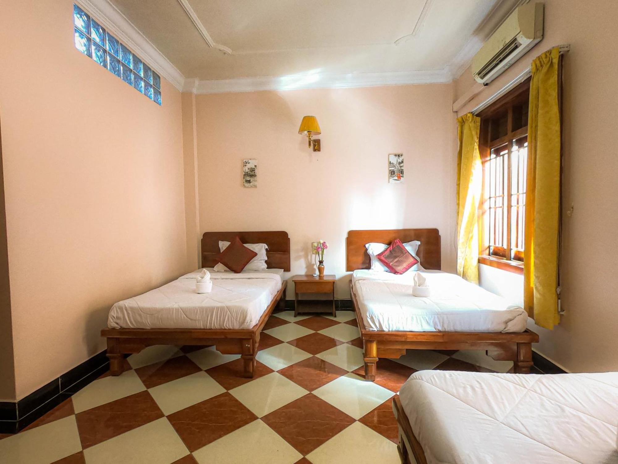 Nawin Palace Guesthouse Phnom Penh Eksteriør billede